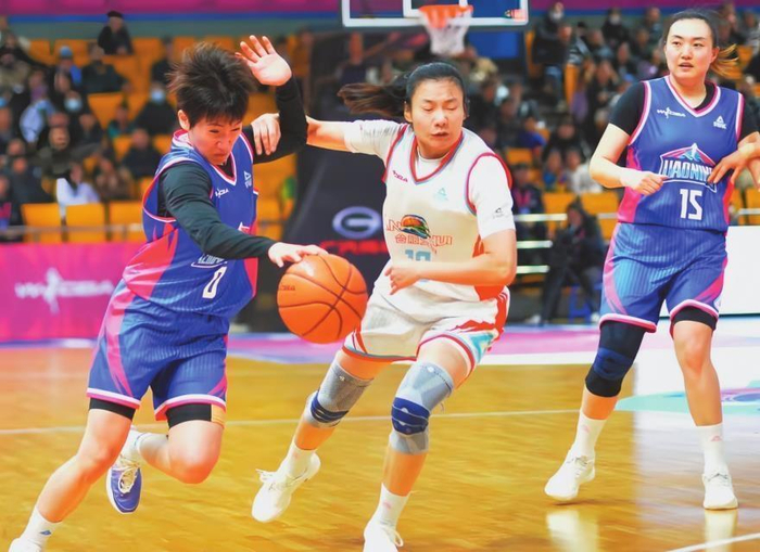 开云官网-三名辽宁女篮球员入围|全明星|辽宁日报|海恩斯·阿伦|付金秋|陈孟欣_新浪新闻